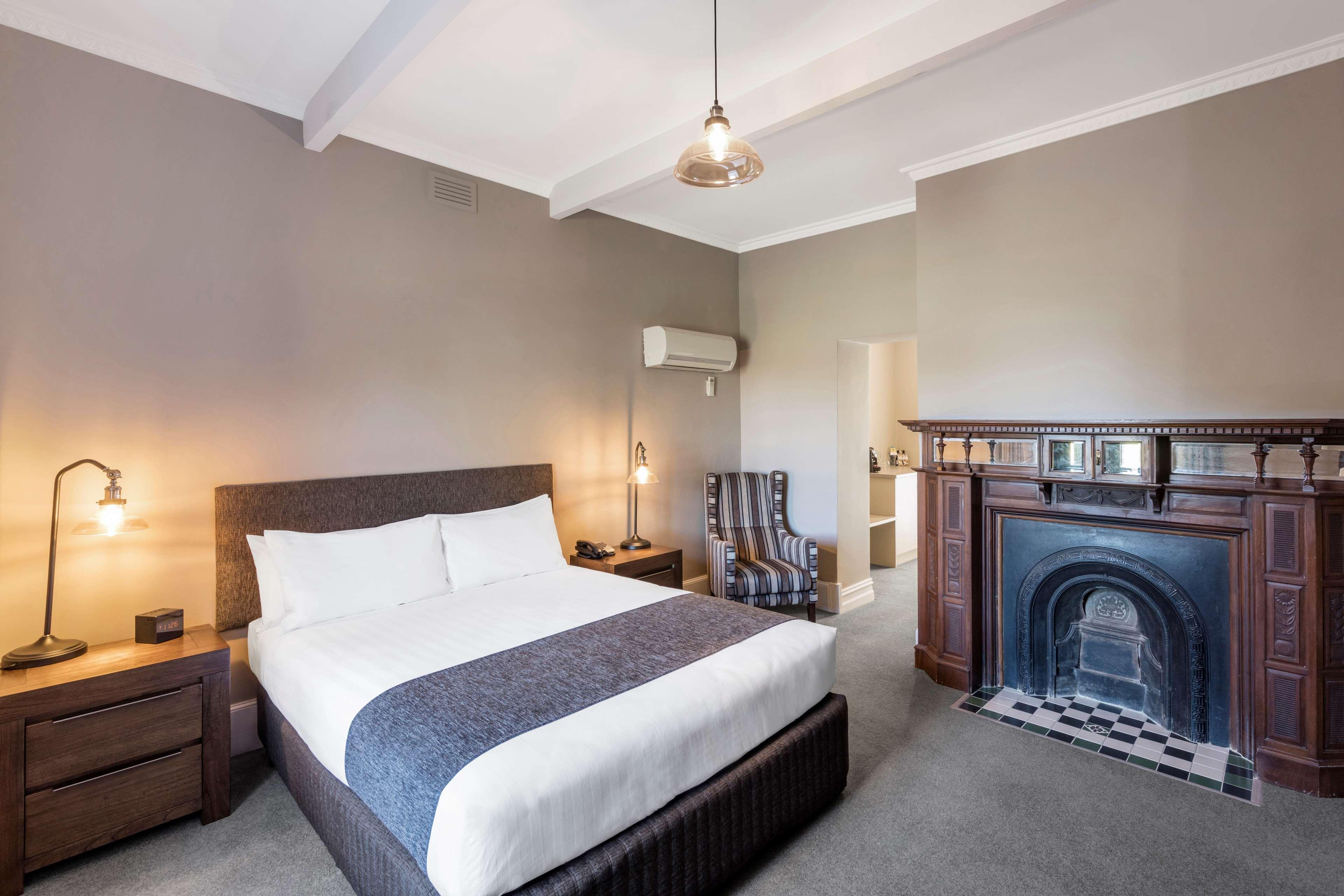 ווארנאמבול Best Western Olde Maritime Motor Inn מראה חיצוני תמונה